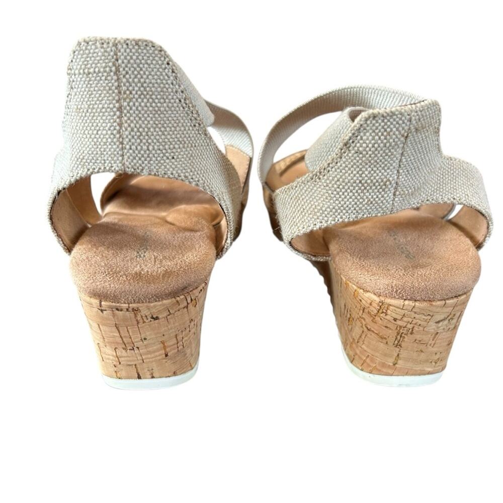 Easy Spirit  Lorena Woven Strappy Cork Wedge Comfort Sandals  Slip On 6.5 - Picture 5 of 9